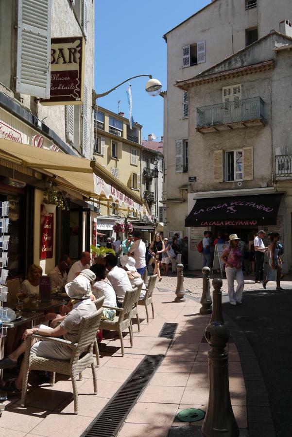 Vieille Ville 1 - Luca'S Apartment, 1 Bedroom, Max 2 Adults And 2 Kids 앙티브 외부 사진